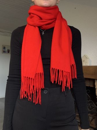 Écharpe Agnona rouge vintage années 90–2000 – angora & laine
