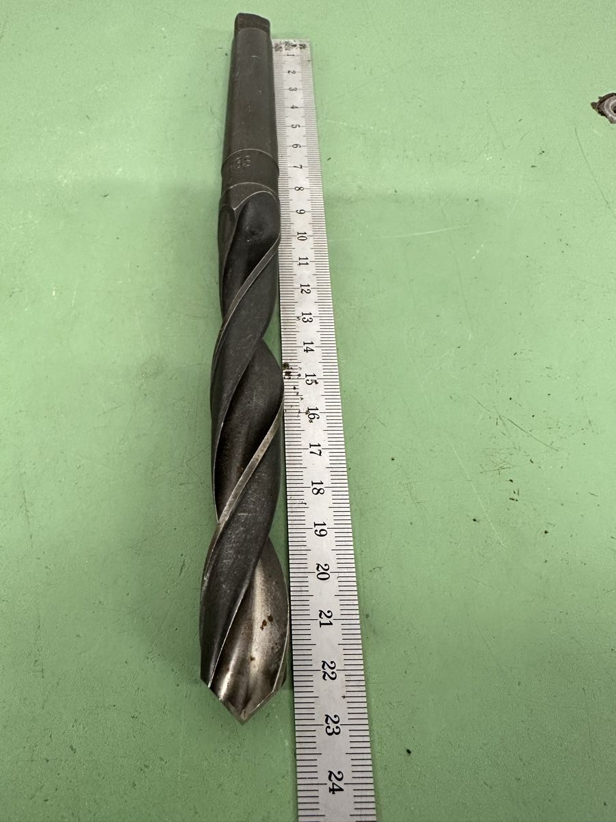 Tutti gli attrezzi: HSS Bohrer, MK2, Drill Bit ⌀ 18,5mm  – Usato da Aarberg venduto da SNMachines 1