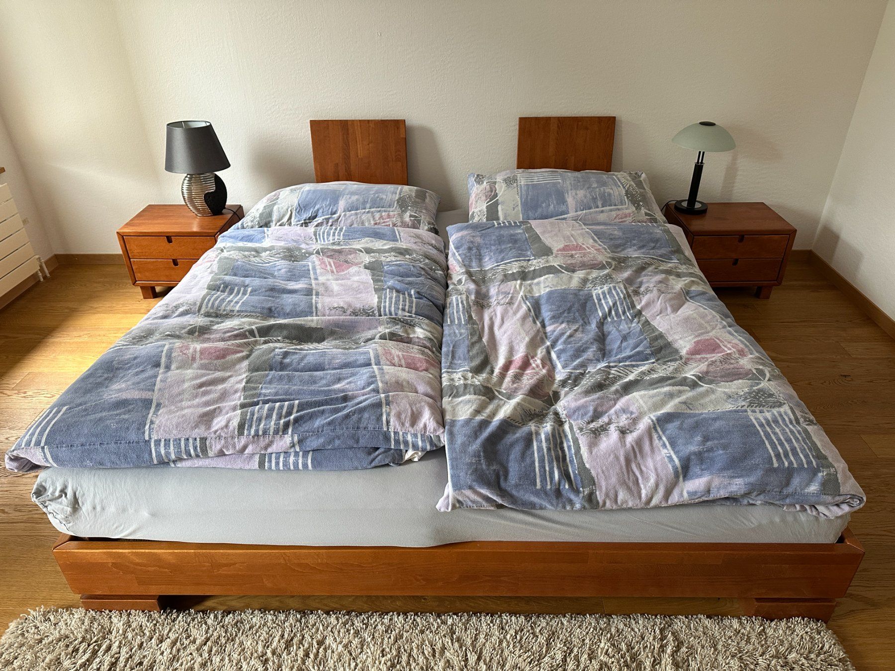 Letti: Chambre à coucher complète en excellent état – Usato da Büren an der Aare venduto da Padu59 1