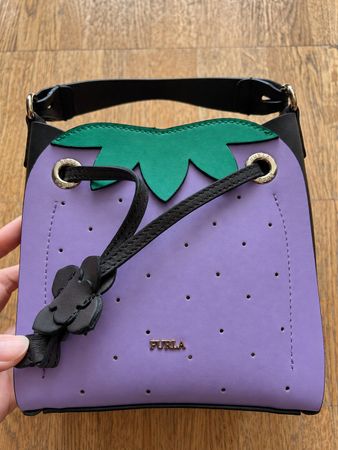 Original Furla Tasche Damen– helles Violett