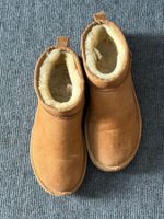 UGGs: Stiefel halbhoch