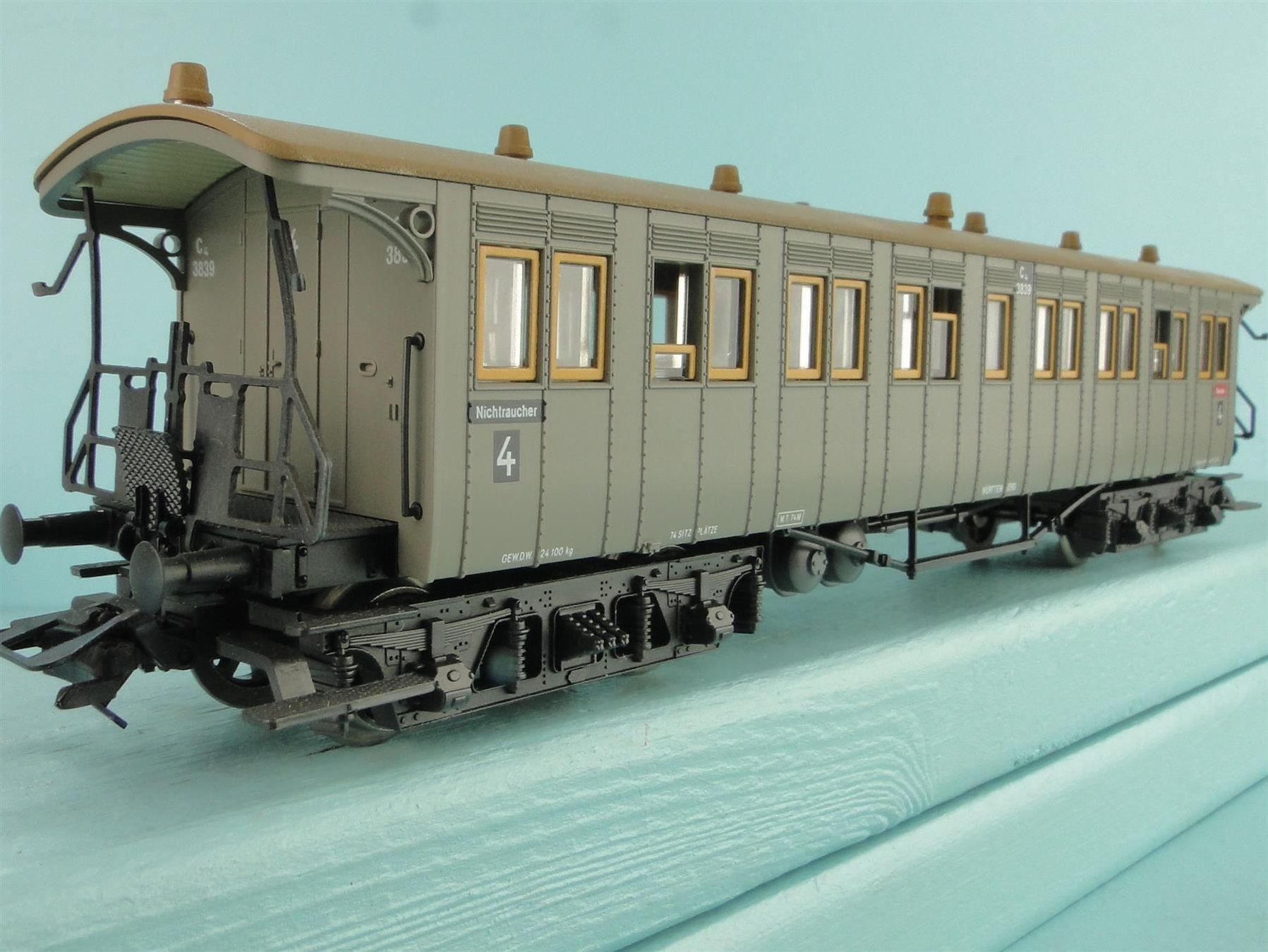 Märklin Modellini di ferrovie: Märklin 4214 Plattformwagen – Usato da Bülach venduto da cann11 3
