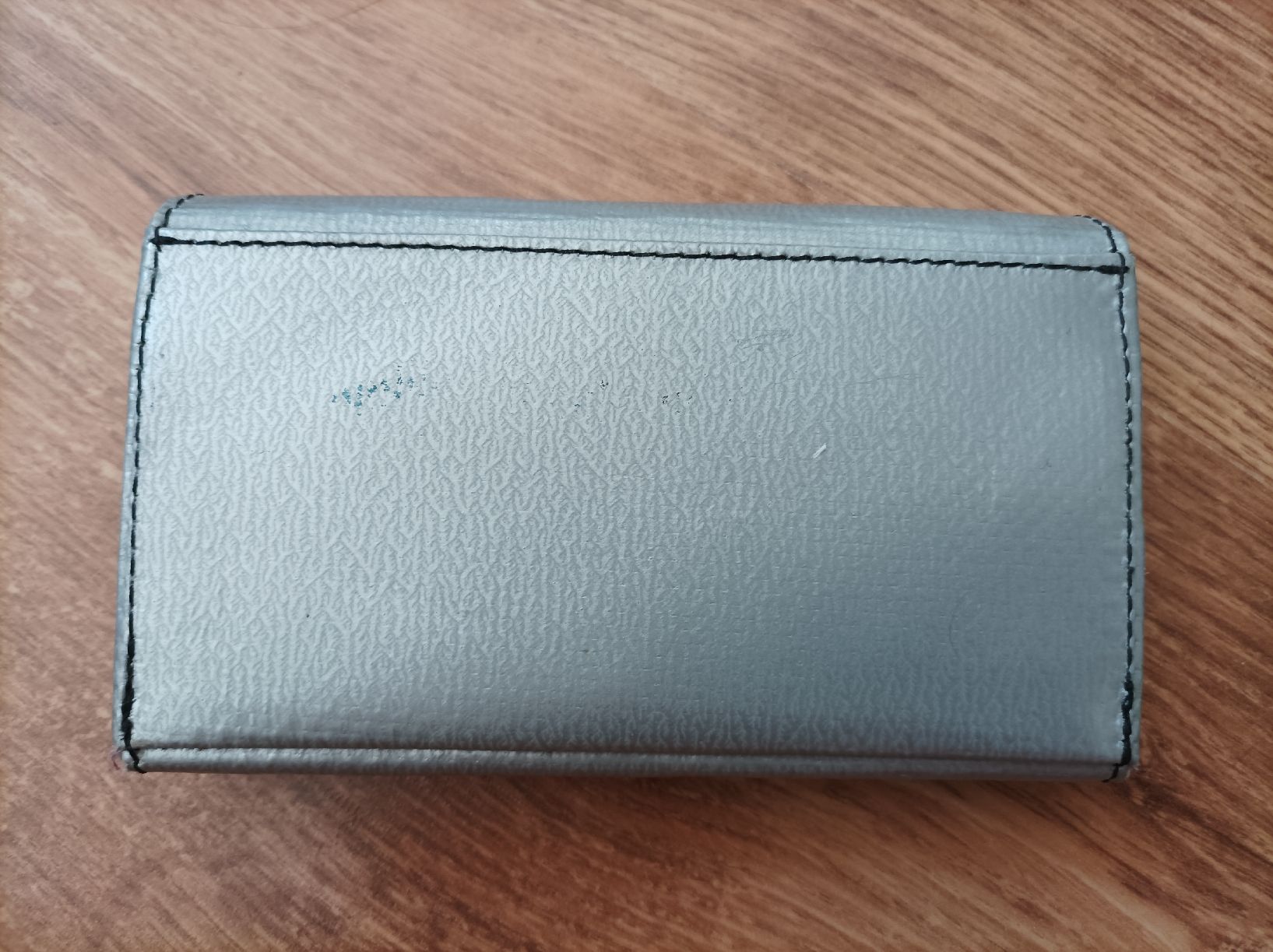 Freitag Portafogli: Portefeuille FREITAG argenté et bleu – Usato da La Chaux-de-Fonds venduto da AbsintheBilly 1
