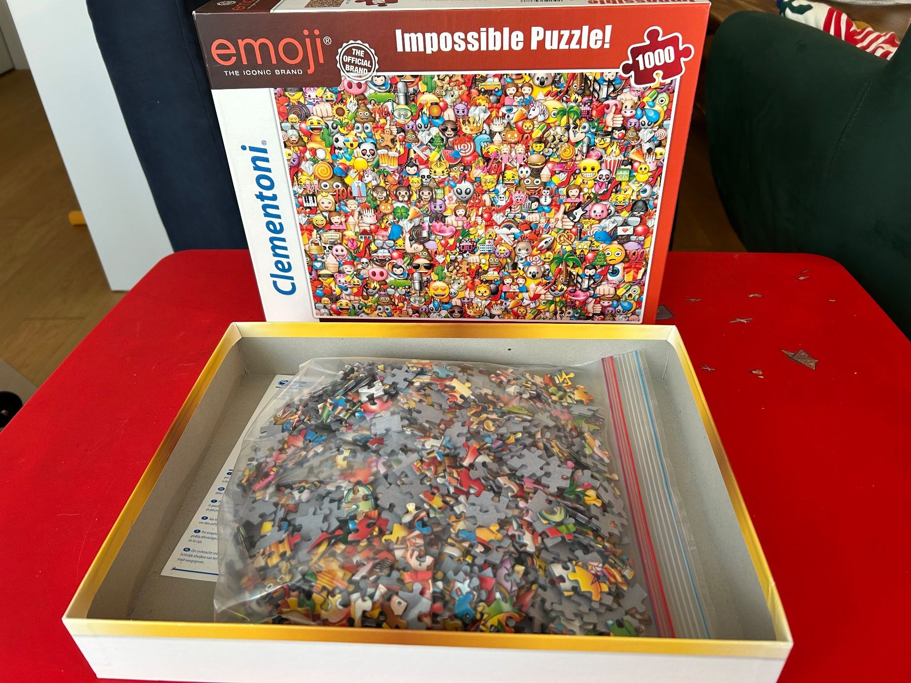 Clementoni Puzzle: Impossible Puzzle Emoji 1000 – Usato da Zürich venduto da steph27030 2
