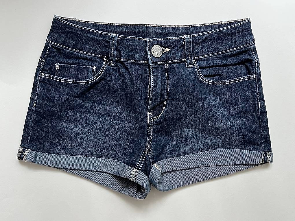 Pantaloni: Denim shorts (Gr. 164) – Usato da Wädenswil venduto da esp_z8tb