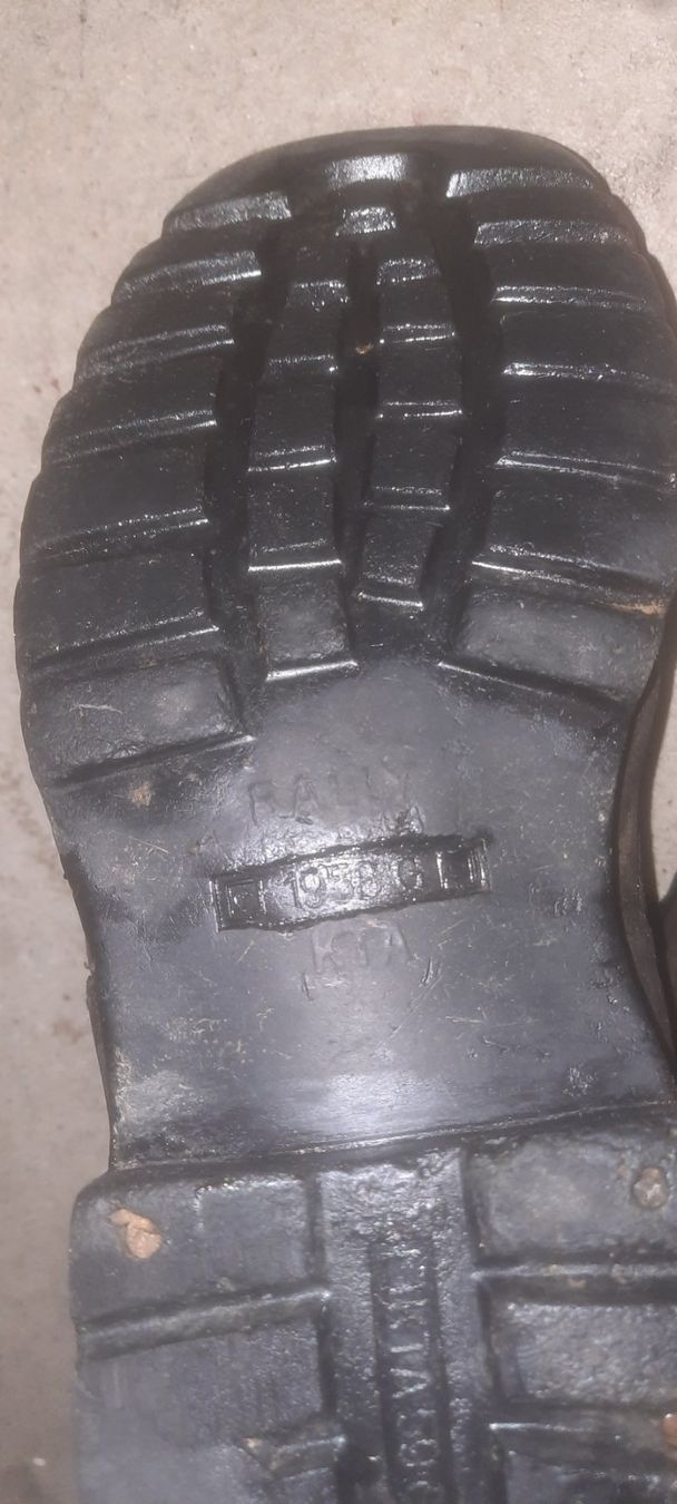 Scarpe da uomo: Ord. Schuhe, Marschschuhe – Usato da Menzingen venduto da Mailer10 2