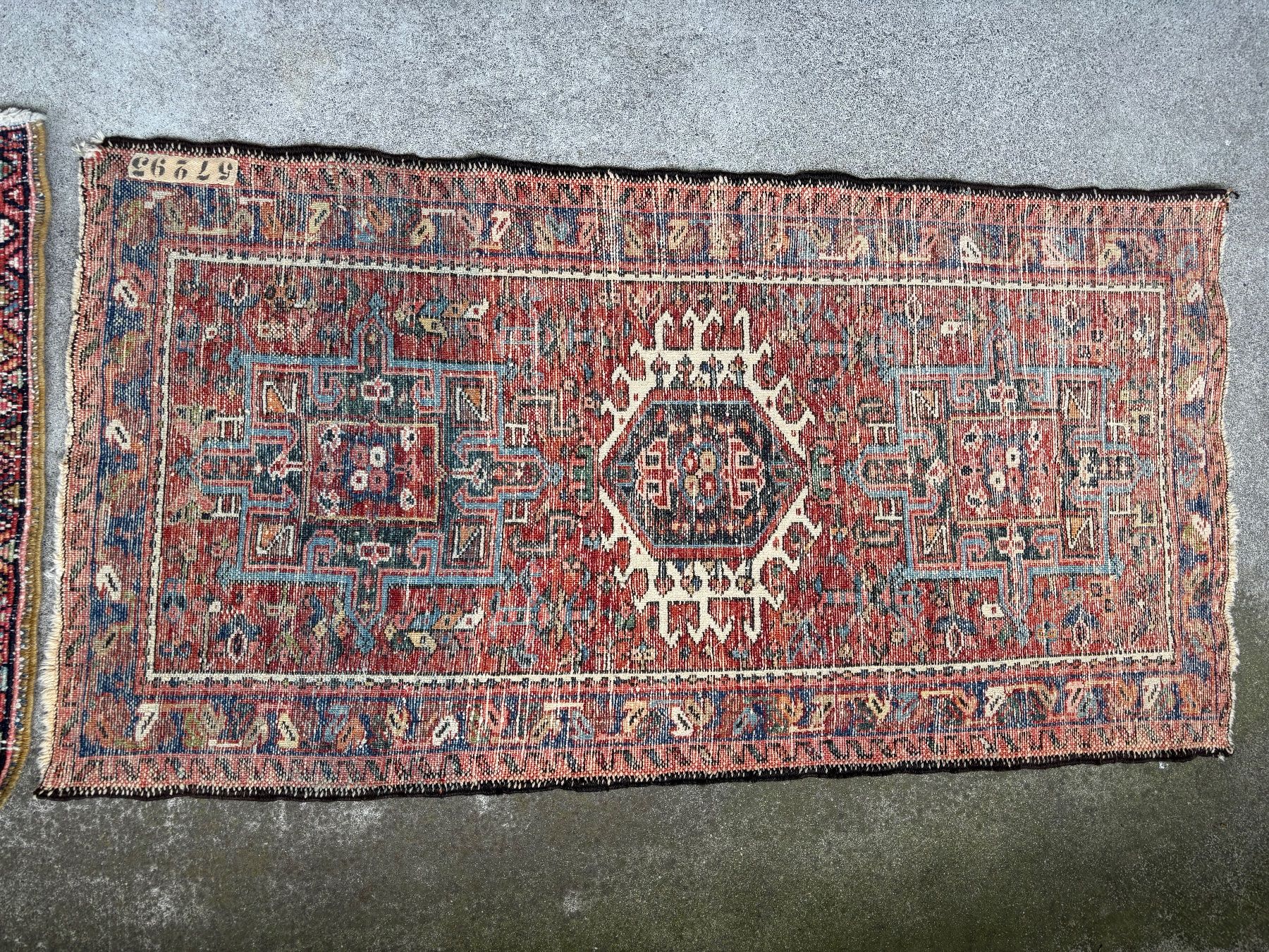 Tappeti: 2 kleine Orientteppiche Heriz? – Usato da rotkreuz venduto da baudisch 4