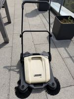 Kärcher Kehrmaschine manuell