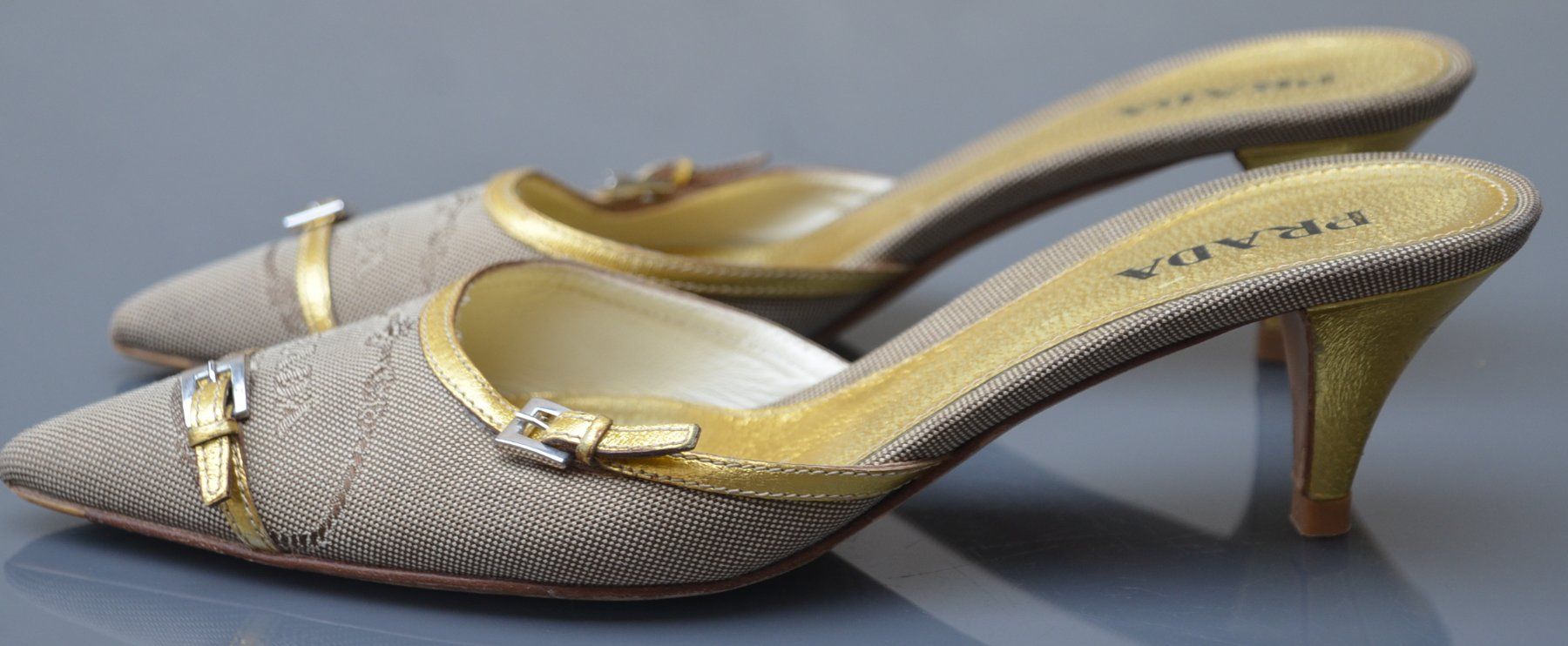 Prada Scarpe da donna: Prada Schuhe / chaussures .39 – Usato da Collonges venduto da arashee 7