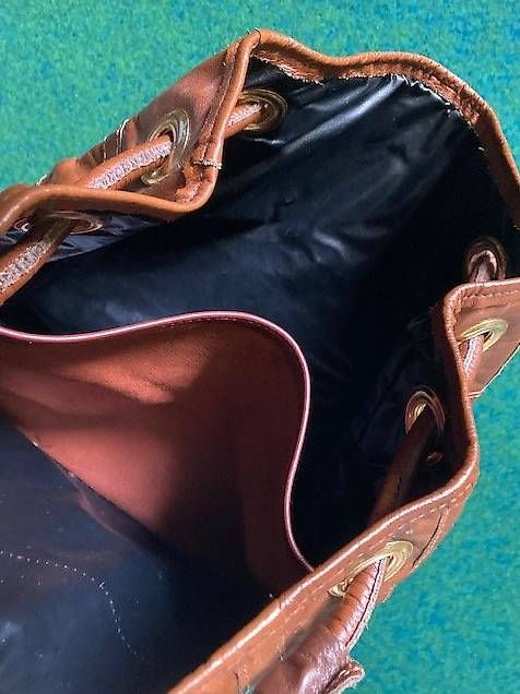 Taschen für Damen: Ledertasche – Gebraucht aus Weinfelden von ehckk56 2
