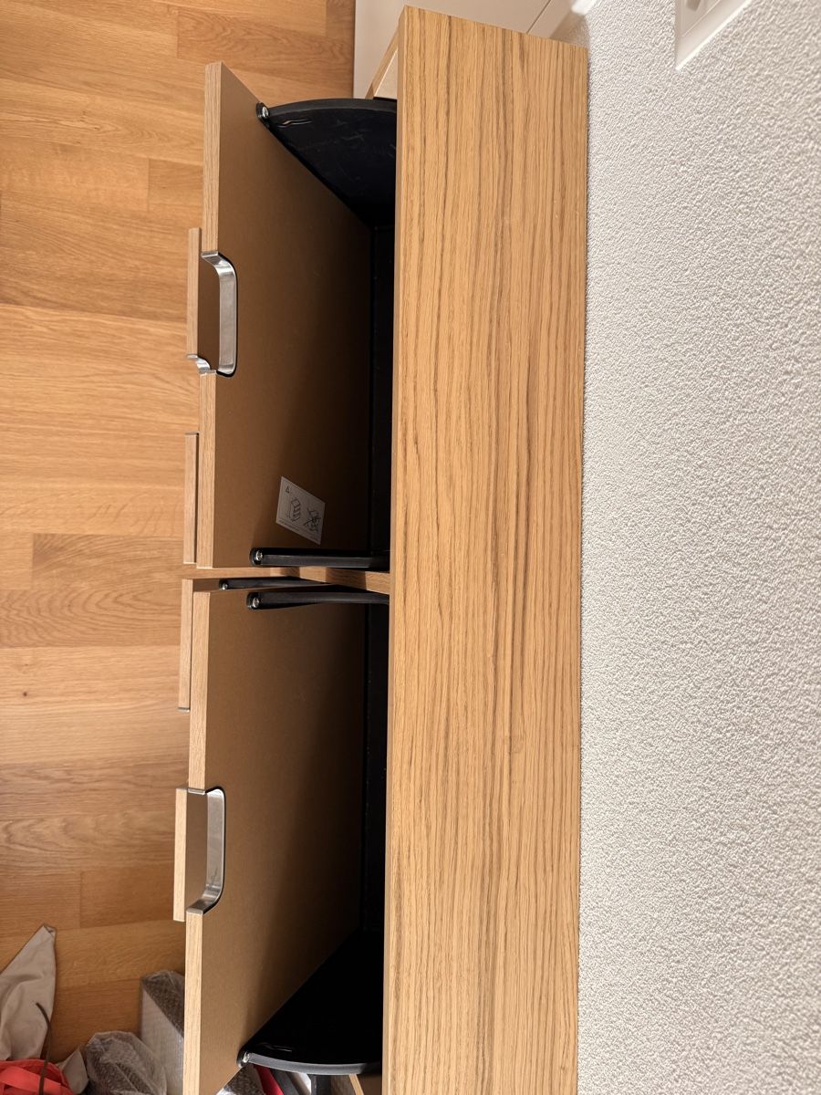 Armoires: Schuhschrank mit 4 Fächern – Eichenfurnier – D'occasion à Thun par swissfish98 5