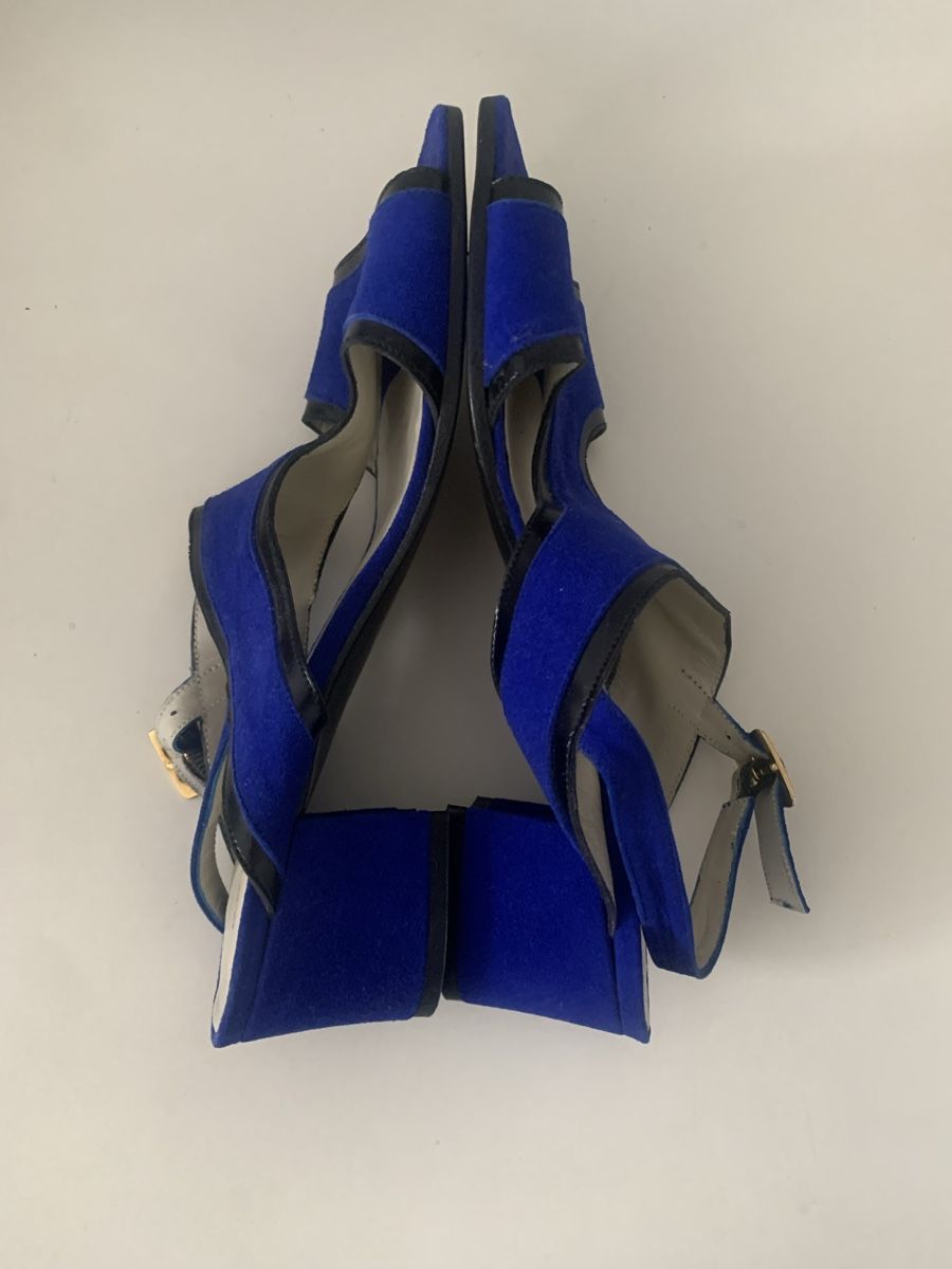 Scarpe da donna: Hübsche Sandalen, Königsblau, Grösse 39 – Nuovo (secondo la descrizione) da Zürich venduto da 1979mausi 1