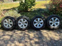 Kompletträder Audi Q5 Winterreifen 235/65 R17 108 V