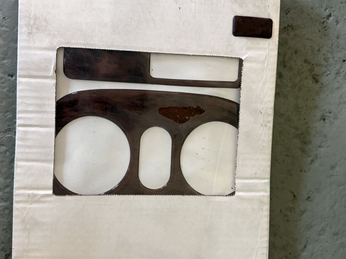 Accessori per altri veicoli: Dekor Innenraum MX-5 NA – Nuovo e nell'imballaggio originale da Gontenschwil venduto da tgpk 2