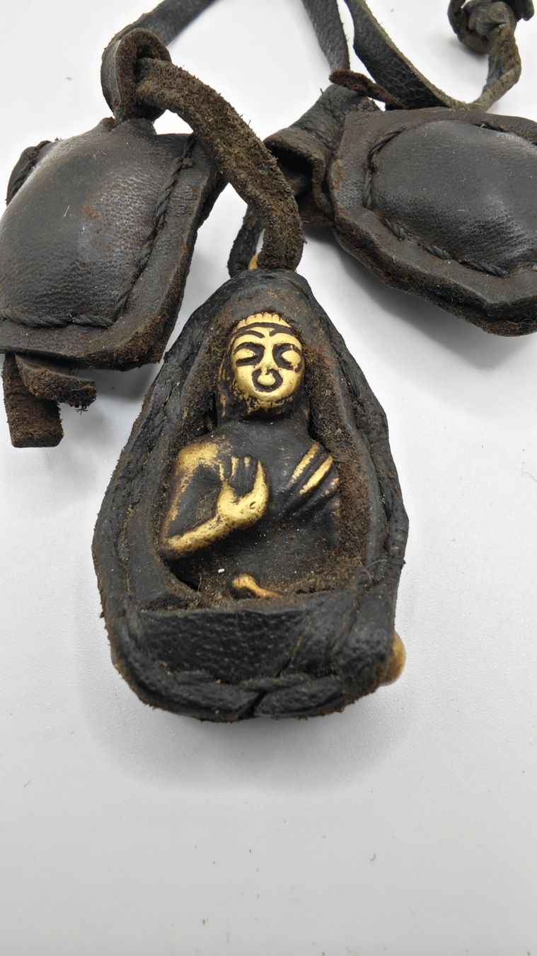 Ciondoli: Buddha-Dharmachakra - Amulett / 02 – Usato da Basel venduto da Shankar 3