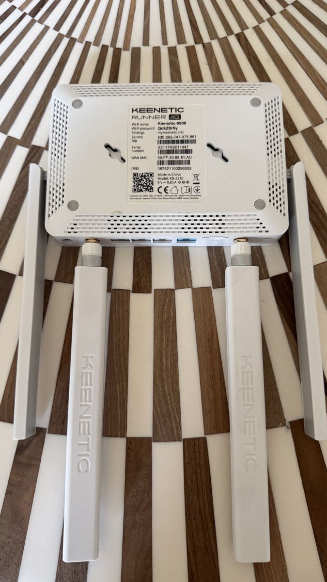 Modem & Router: Keenetic Runner 4G Router – Usato da Nürensdorf venduto da Donmiguelito 1
