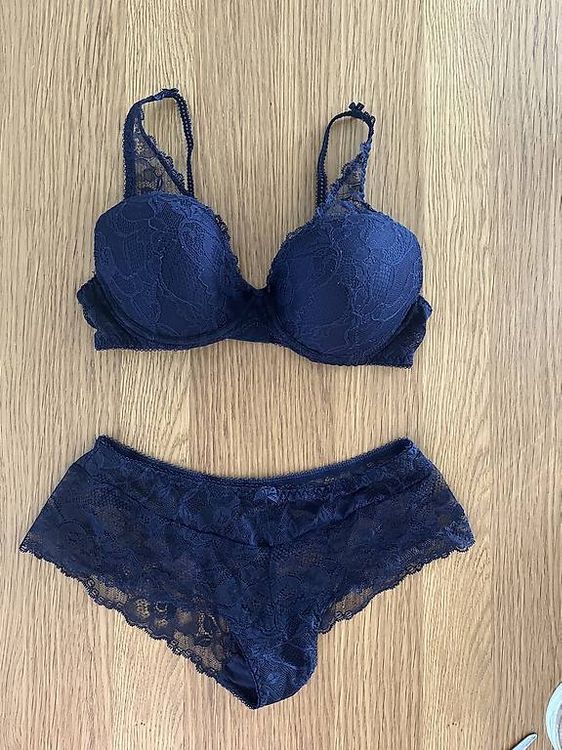 beautiful navy blue lace bra from brand Aubade size B75 (Gebraucht) in ...