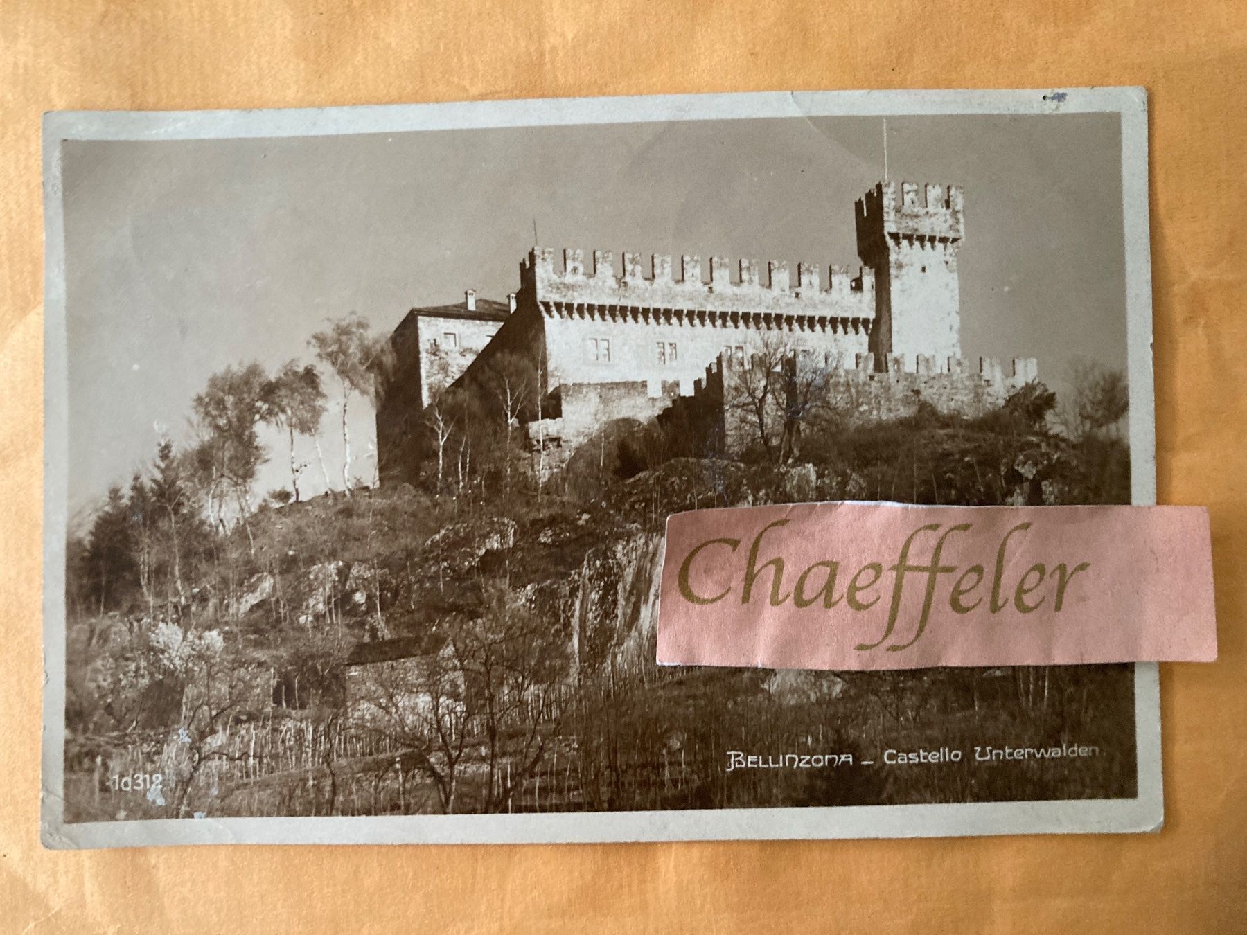 Cartes postales: 1924 Bellinzona - Castello Unterwalden – Défectueux à Zürich par Chaeffeler