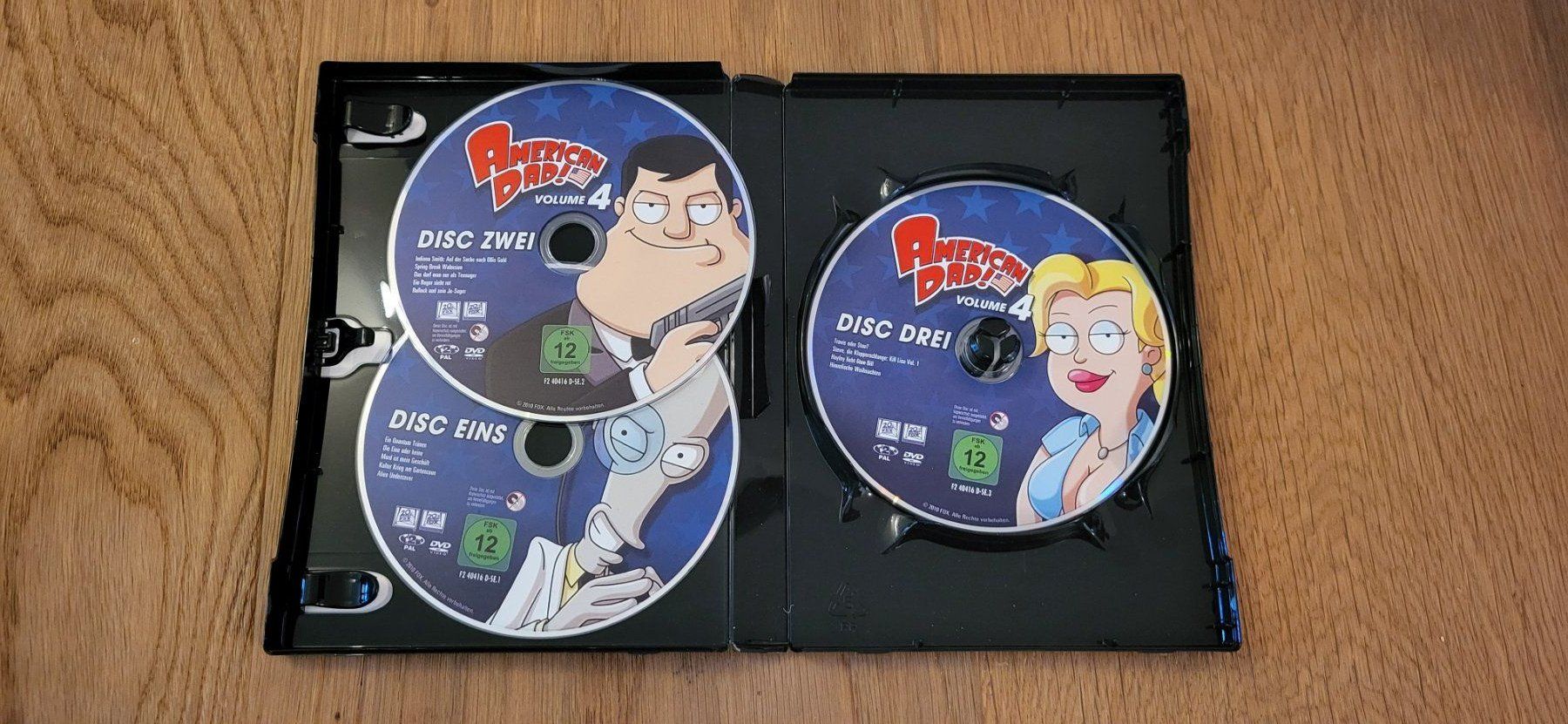 Tutti i DVDs: DVD - American Dad Volume 4 – Usato da Münsingen venduto da DigitaleSpielecke 2