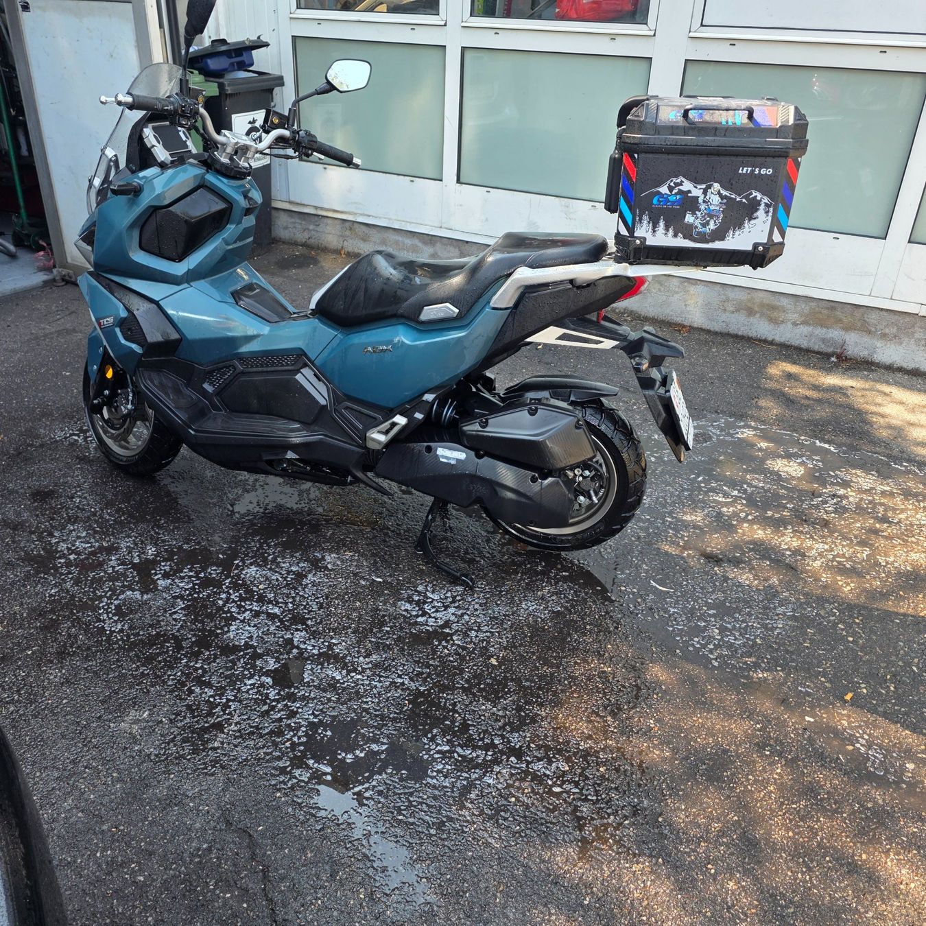 Sym Scooters: Sym ADX 2023 2000km – Gebraucht aus Genève von berishacarouge 1
