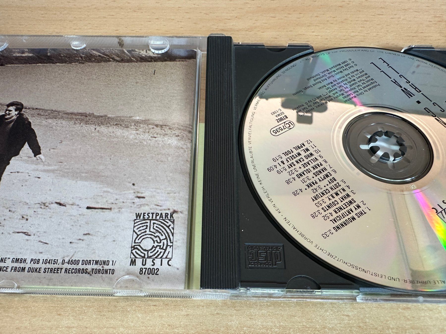 CD: Chalk Circle – Mending Wall – Usato da Rikon im Tösstal venduto da Alpenmutz 2