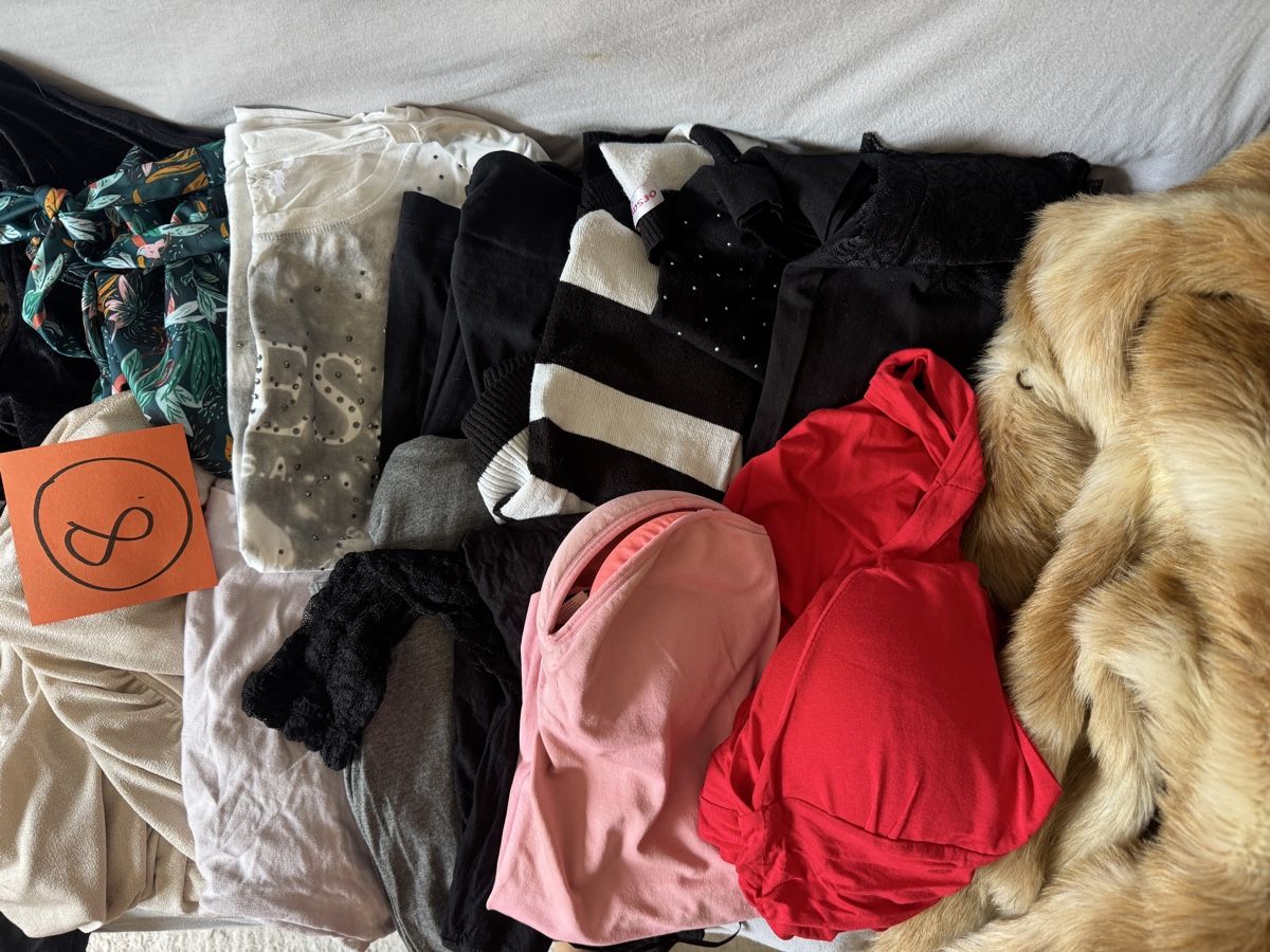 Lots de vêtements: Kleiderpaket 8 Grösse S – D'occasion à Endingen par Mira-Nur 2