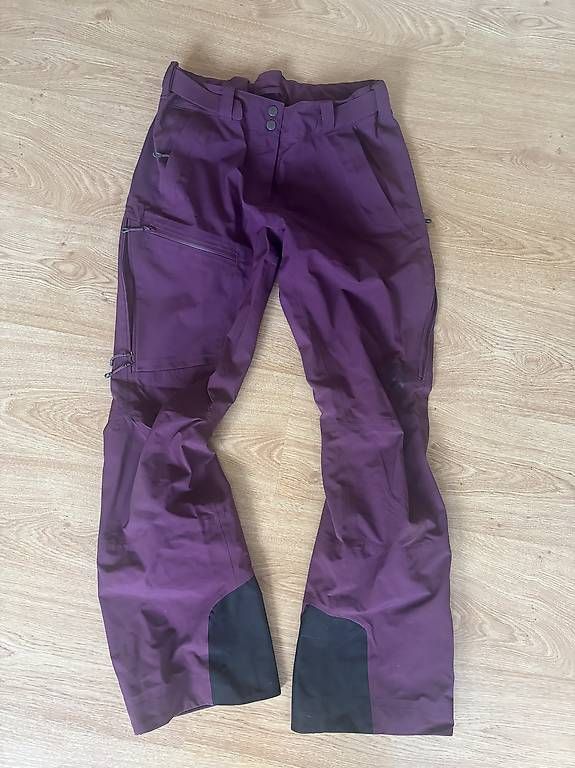 Scott Completi & Tailleur: Scott Skianzug Damen – Usato da Fulenbach venduto da zoe_y7zc 2