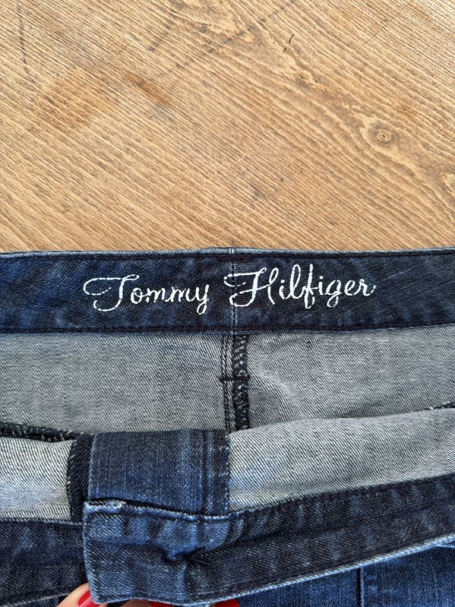 Tommy Hilfiger Röcke: Jupe en jean Tommy Hilfiger   – Gebraucht aus Uetliberg von adrenalhyn 2