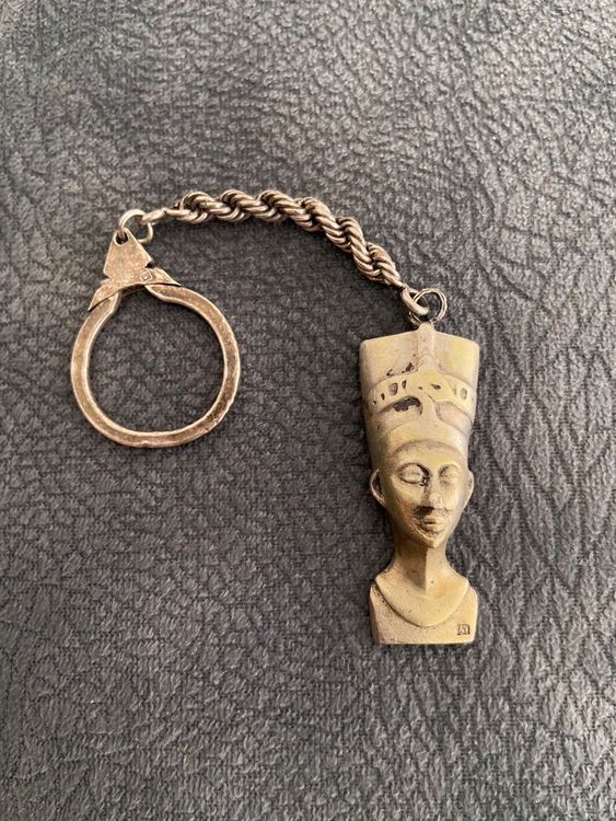 Porte-clés Pendentif En Forme De Pelle - Argenté Métal, Marque Onwomania, Neuf Avec étiquette