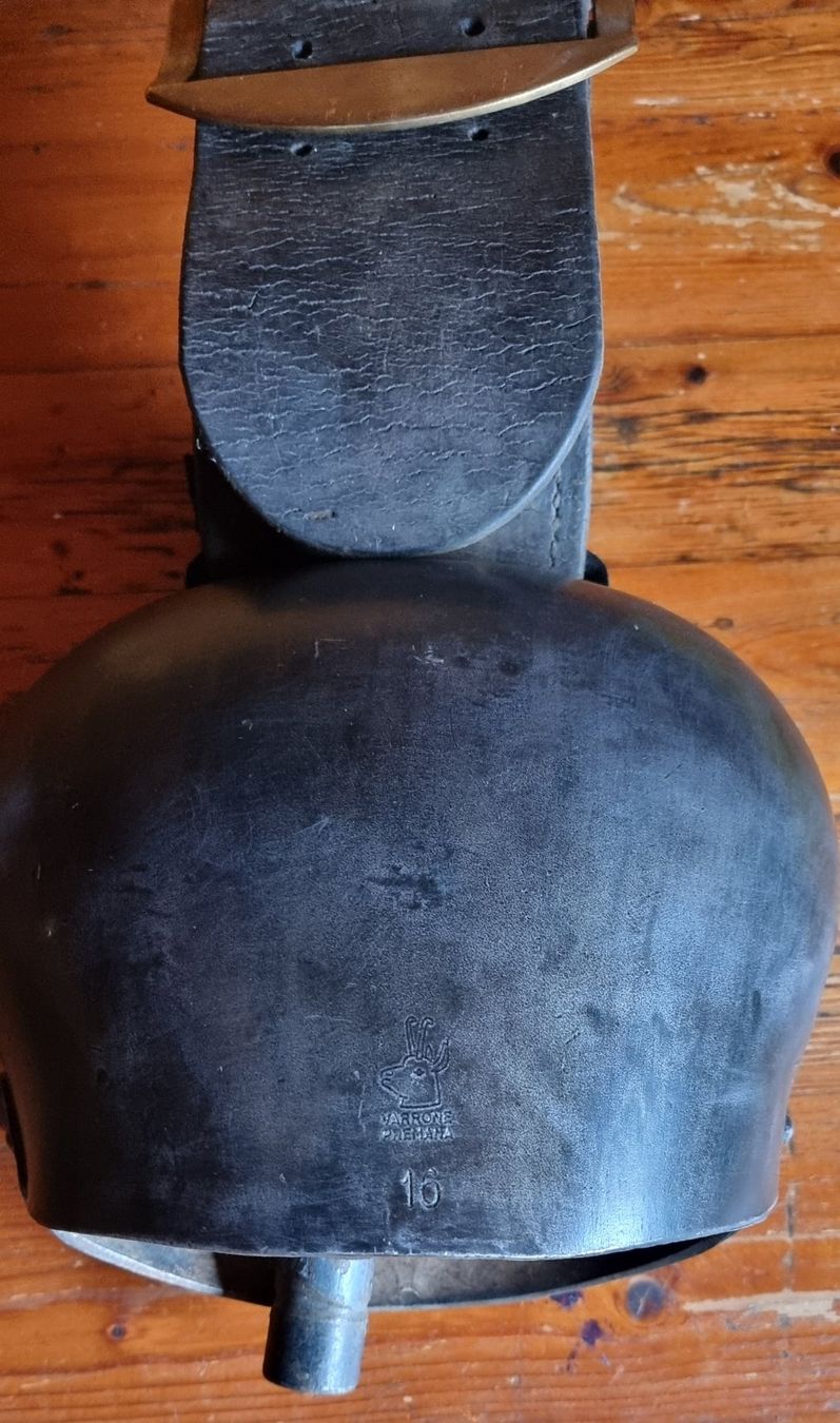 Cloches & sonnailles: Cloche Varone  numéro 16 – D'occasion à Morgins par GerardG 3