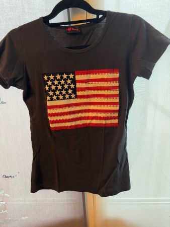 🇺🇸 T-shirt noir drapeau américain en strass T.M