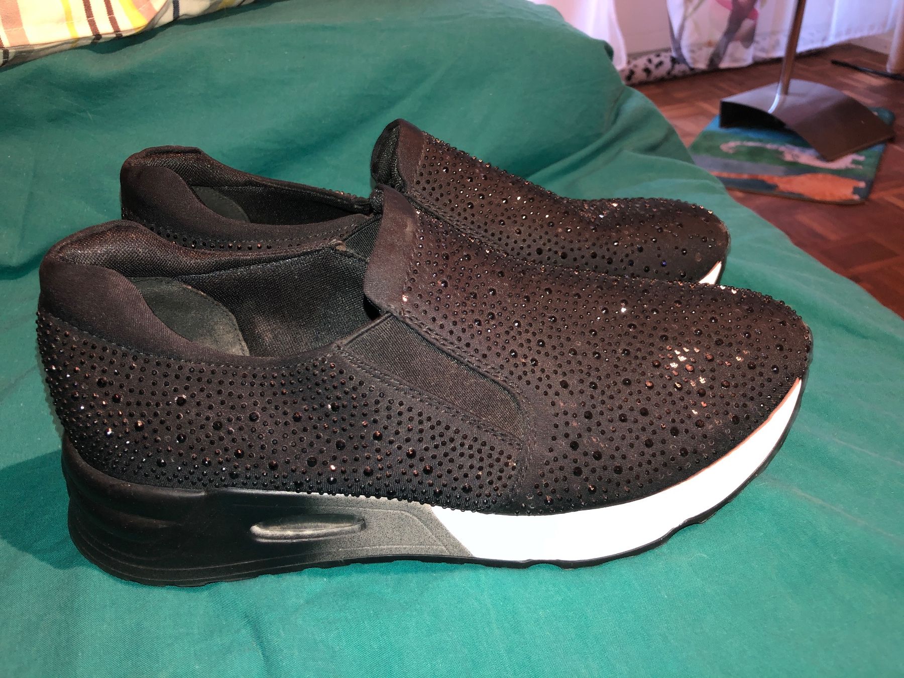 Scarpe da donna: Schuhe Gr 41 Neuwertig – Usato da Basel venduto da Winniepuuh 1