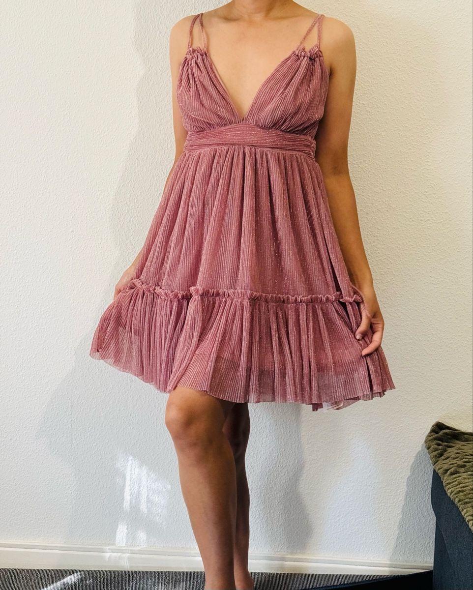 Vestiti: Dress – Nuovo (secondo la descrizione) da Confignon venduto da Second_Hand_Ch 4
