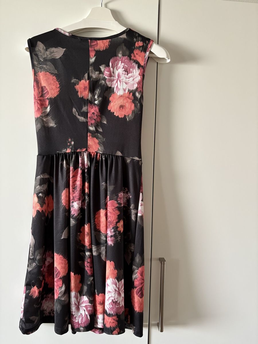 Anna Field Vestiti: Kleid von Anna Field – Nuovo (secondo la descrizione) da Bülach venduto da kittygismo 4