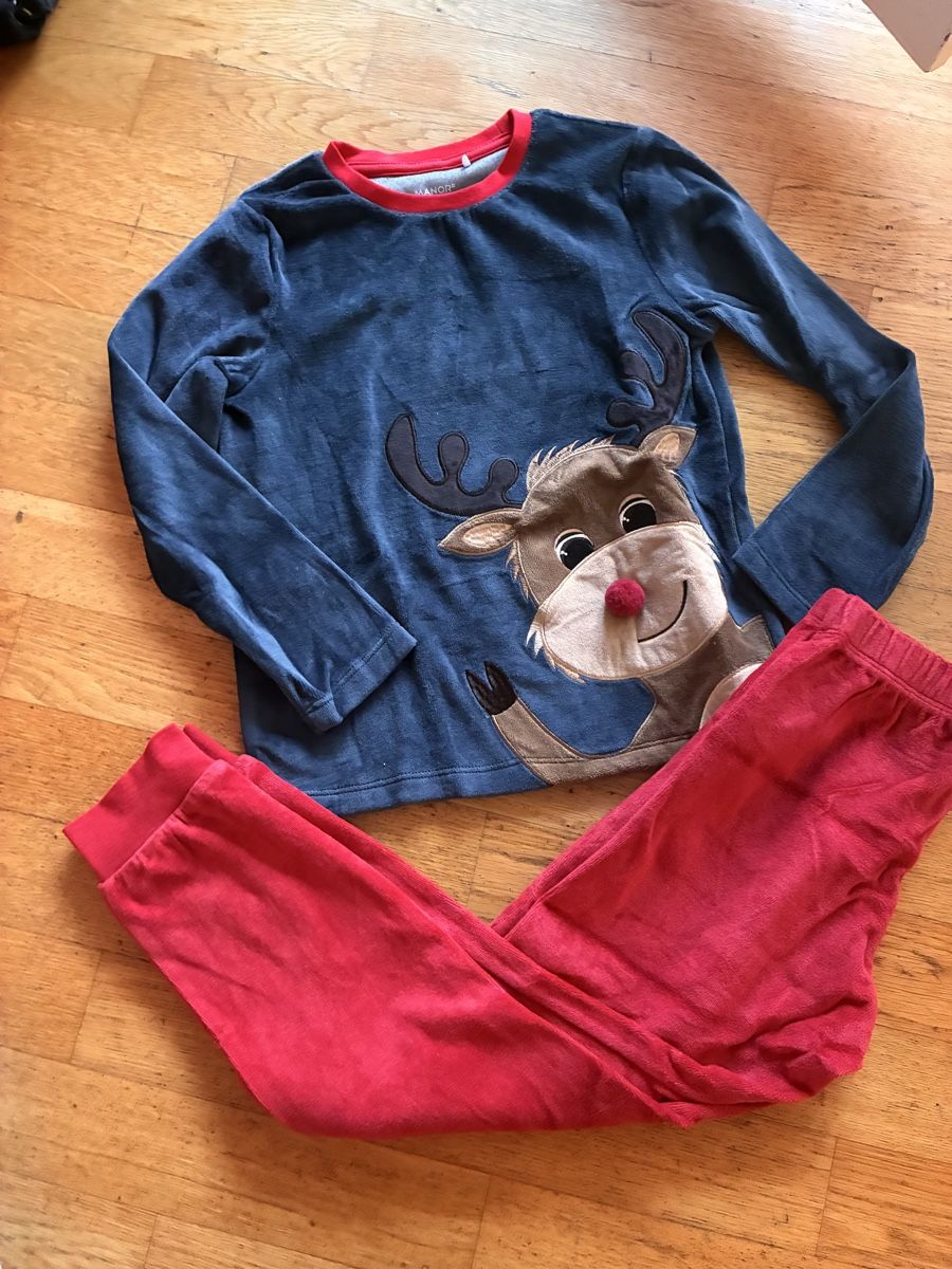 Pigiama & Simili: Tolles warmes Pyjama Gr. 128 – Usato da richterswil venduto da lunamarie001