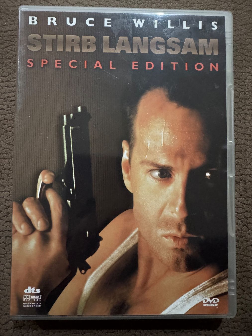 Tous les DVDs: Stirb Langsam – D'occasion à Dietikon par MuNathy