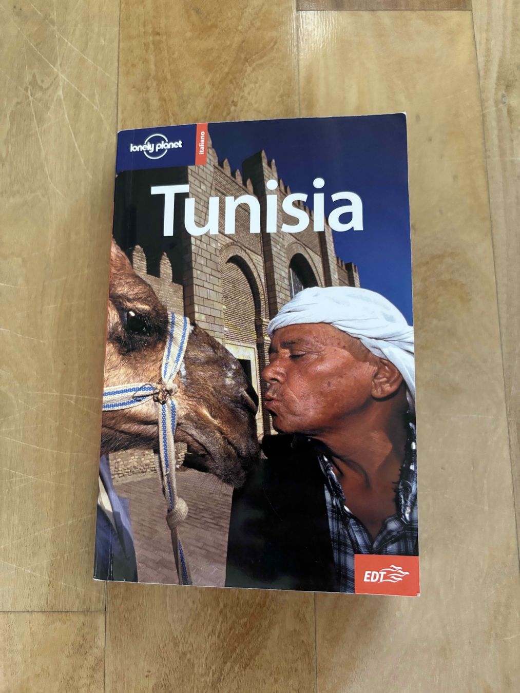 Libri: Tunisia – Usato da Lugano venduto da Mark_Young