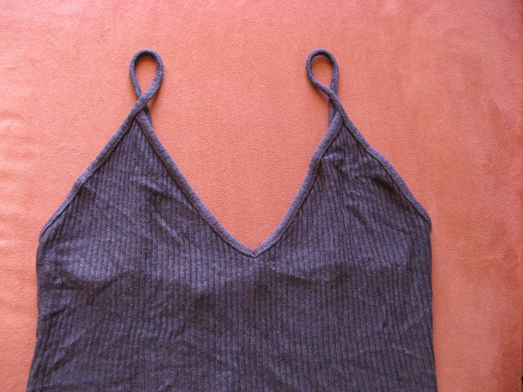 Brandy Melville Top: weinrotes Top Brandy Melville Gr. M – Usato da Zürich venduto da apil 1