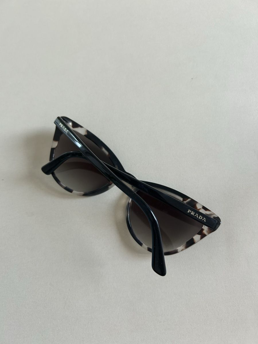 Prada Lunettes & Verres: Sonnenbrille Prada – D'occasion à Zürich par aglier 2