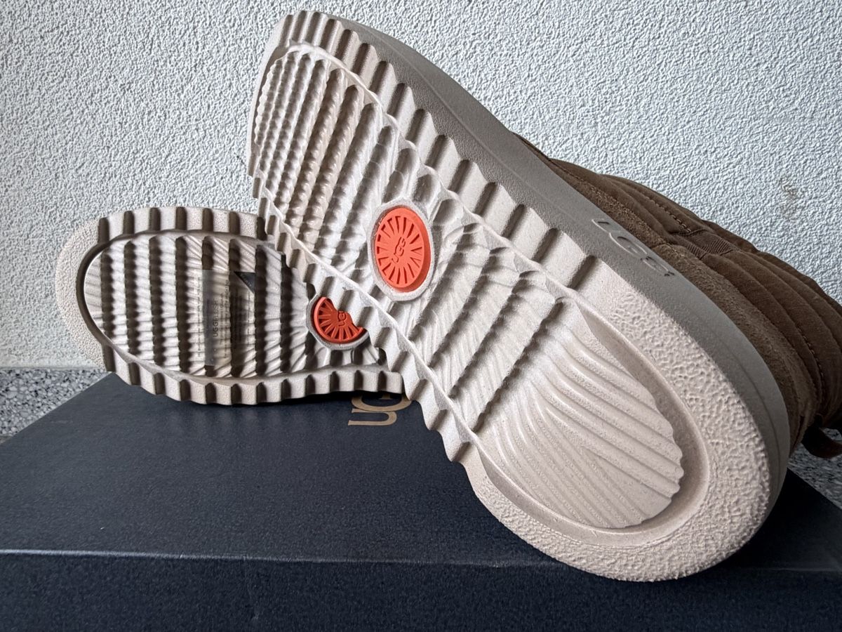 Ugg Scarpe da uomo: UGG Maxxer Mini Boots – Nuovo e nell'imballaggio originale da Freienbach venduto da Badi1980 4
