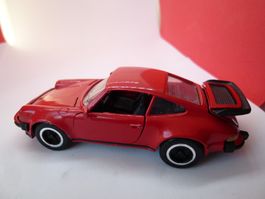 Porsche 911 Turbo - rot - altes Modell von NZG - Germany