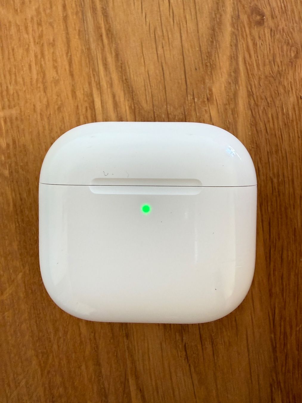 Apple Kopfhörer: APPLE AirPods 4 Charging Case ANC – Gebraucht aus Lausanne von Nine1982 4
