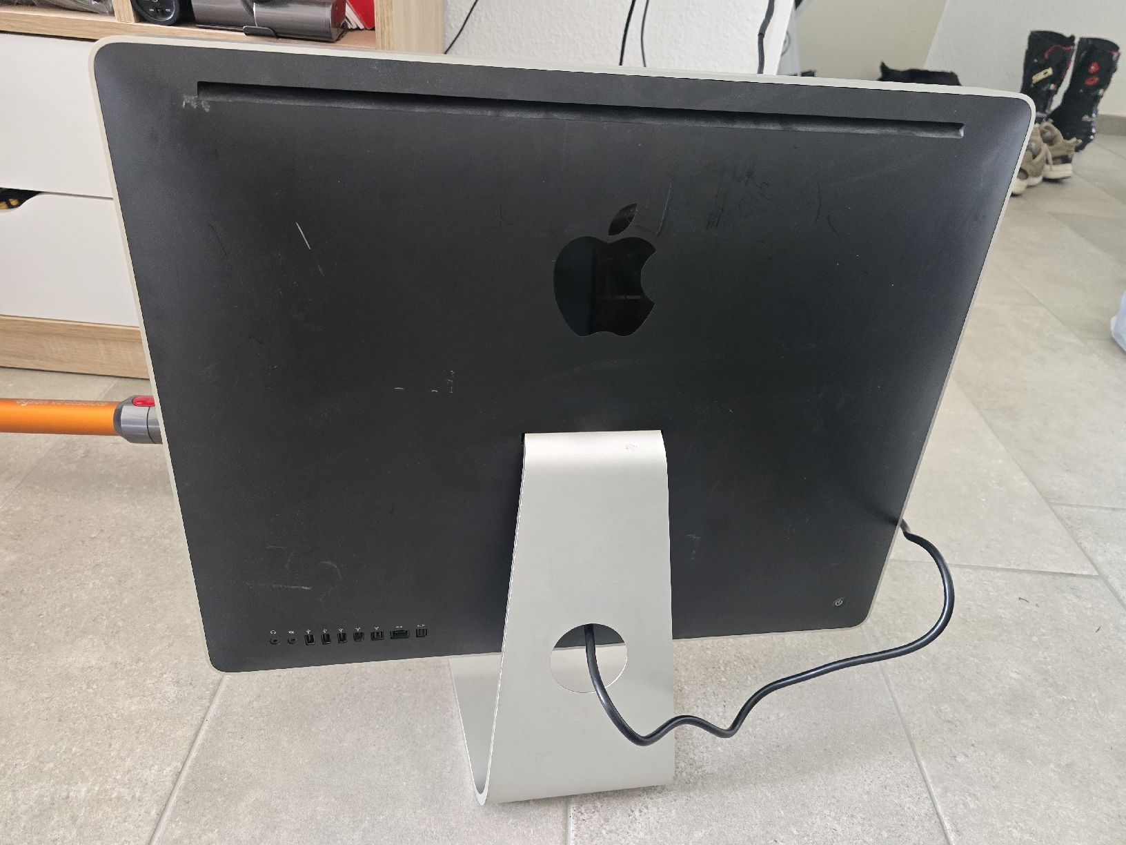 Apple PC: iMac 21,5" midi 2011 – Usato da La Chaux-de-Fonds venduto da orelg 1