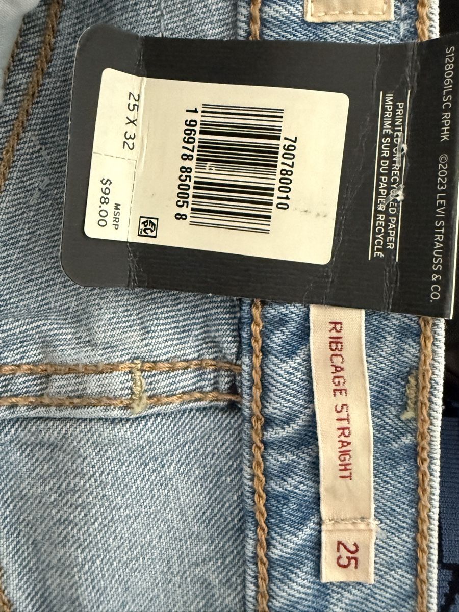 Levi's Jeans: Levi's ribcage straight 25x32 – Nuovo e nell'imballaggio originale da Weiach venduto da Wlodarek 1