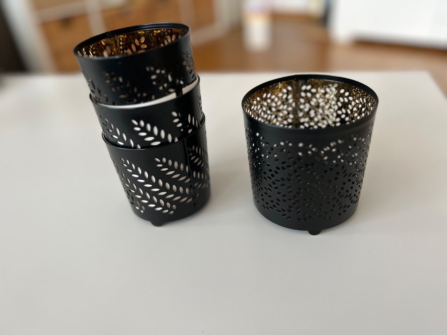Ikea Portacandele: Kerzenständer 4 Stk. – Usato da Thun venduto da Siladi 1