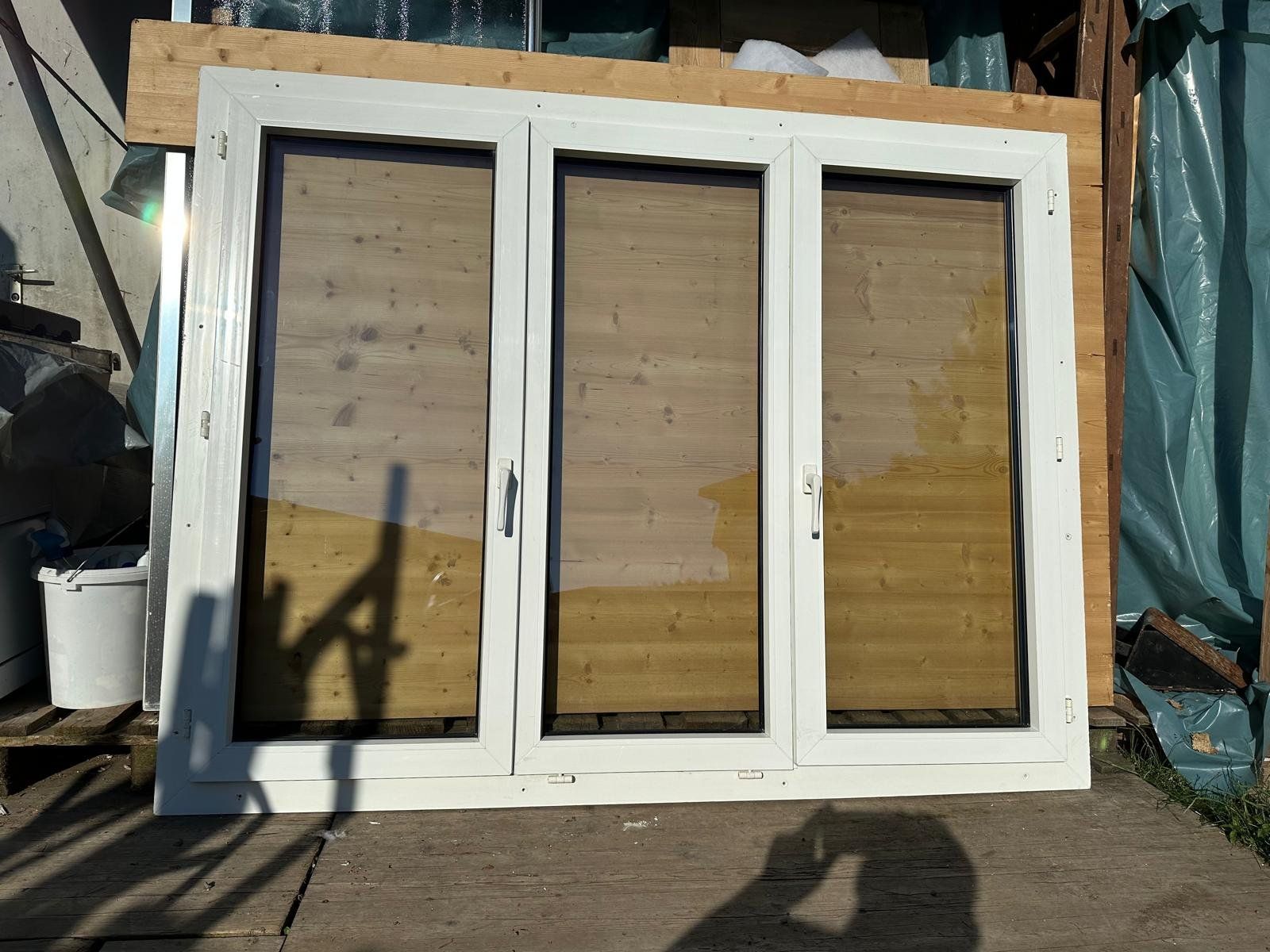 Fenster: Kunststoff Fenster – Gebraucht aus Spreitenbach von Space_X