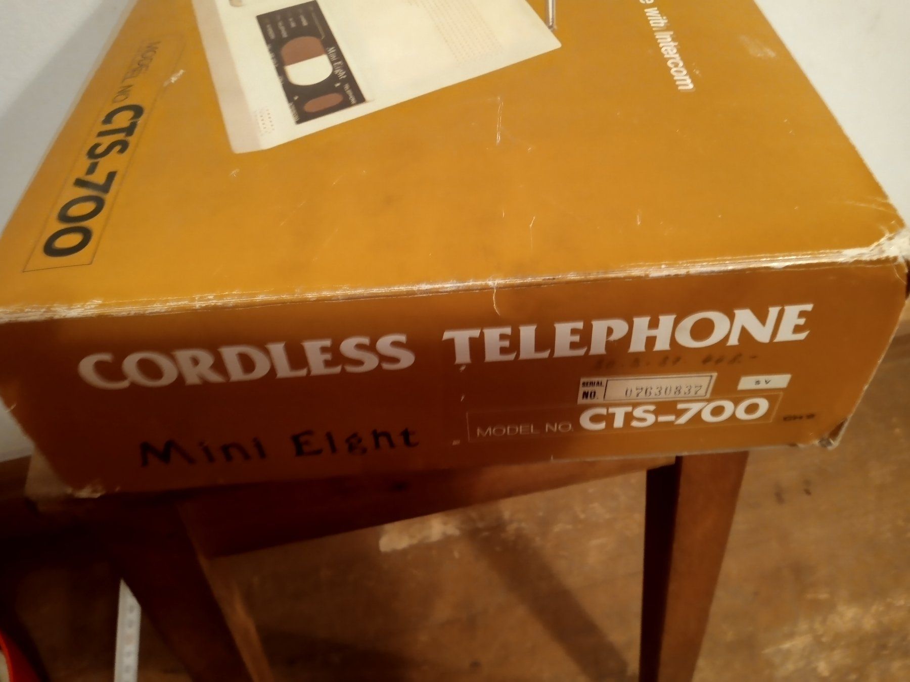 Telefoni: Vintage cordless Telefon CTS-700 Mini Eight – Nuovo (secondo la descrizione) da Prez-vers-Siviriez venduto da Monija70 2