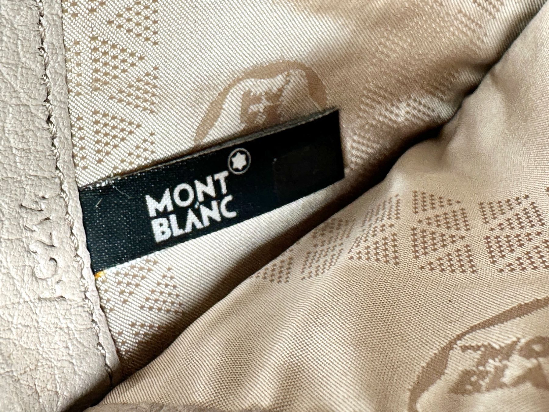 Montblanc Portafogli: Montblanc Portefeuille en cuir beige – Usato da Morges venduto da vintiques 2
