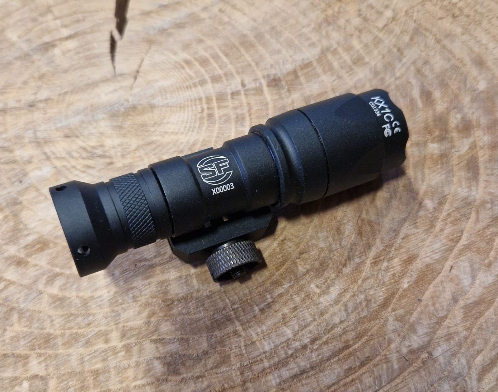 Unità & Adattatore: Gewehr Lampe Tactical – Nuovo e nell'imballaggio originale da Dorf venduto da Messer-Schweiz