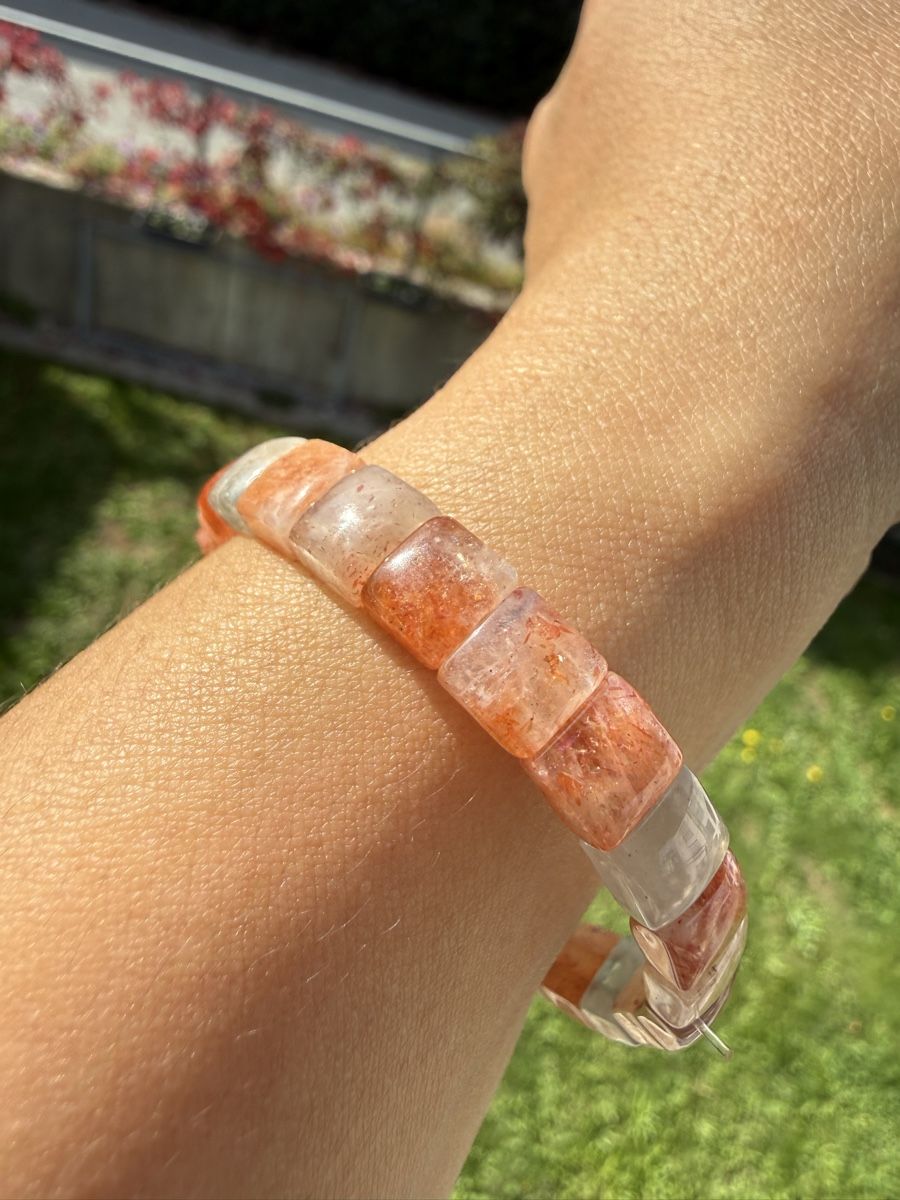 Armbänder & -reifen: Arusha Elastischer Armreif aus Tansania – Neu (gemäss Beschreibung) aus Jegenstorf von SteinGlanz 1